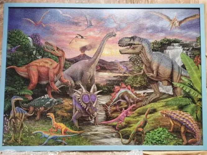 Vendo quadro ja montado de Dinossauro R$