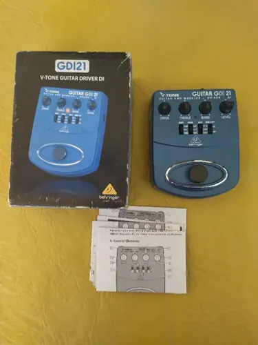 Behringer GDI21 Pedal Simulador Direct Box Ativo