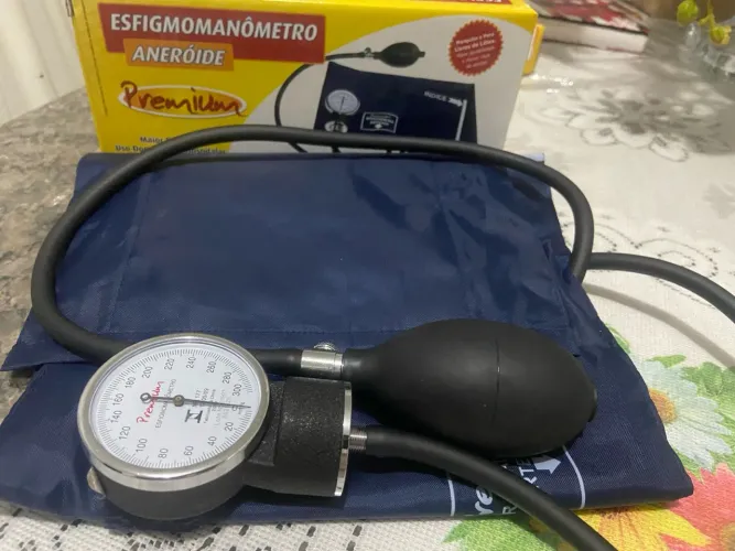 Esfrigmomanometro premium