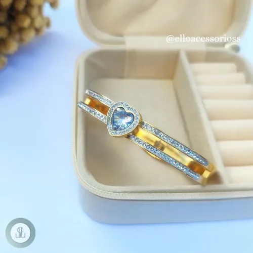 BRACELETE FEMININO CORAÇÃO BANHADO A OURO