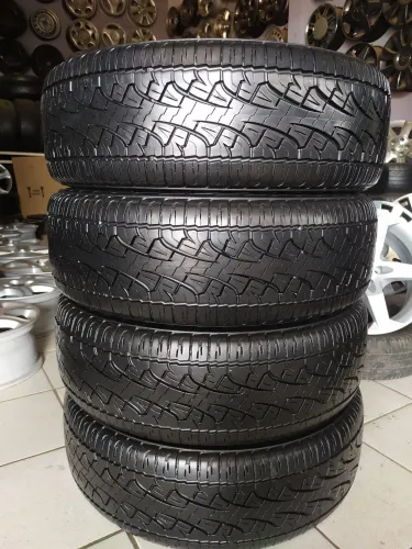 Jogo de pneus 225 60 18 Pirelli Scorpions