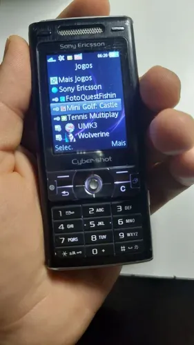 Relíquia K790i GSM c/ Câmera Cyber-shot 3.2 Mpx, MP3 Player, Sony Ericsson