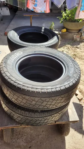 PPNEUS ARO 17 PIRELLI E BRIDGESTONE (Usados)