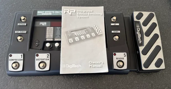 Pedaleira - Digitech RP500