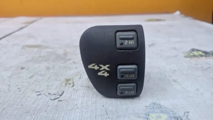 Botão Comando Tração 4x4 S10