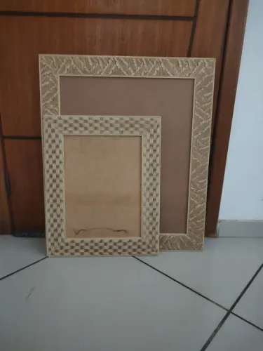 2 molduras 30x40 e 50x60