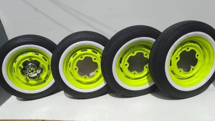 Roda Jogo Fusca Aro 15 5x205 Na Cor Verde Limão
