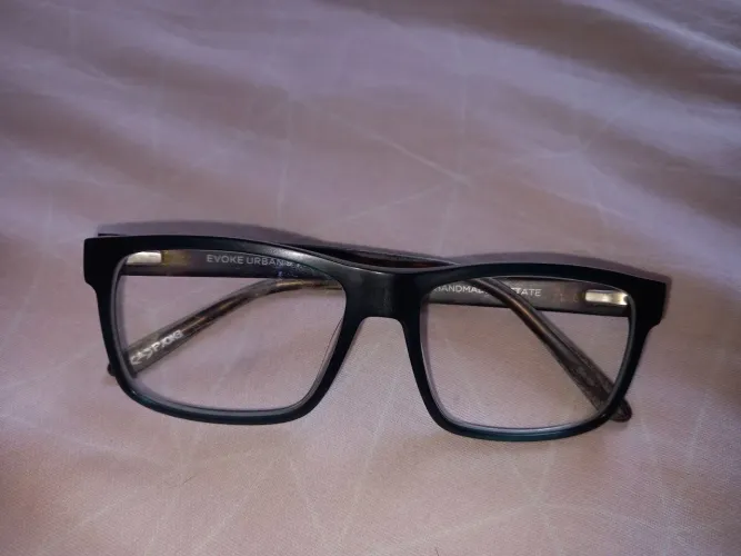 Armação oculos grau Evoke usado