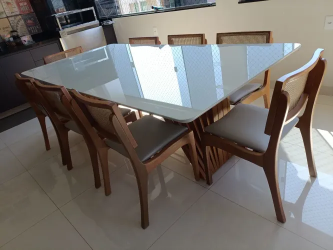 Mesa de Jantar Elegante com Cadeiras em madeira maciça 8 lugares 2,40x1,20