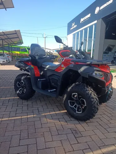 Quadriciclo Cforce 625 Touring