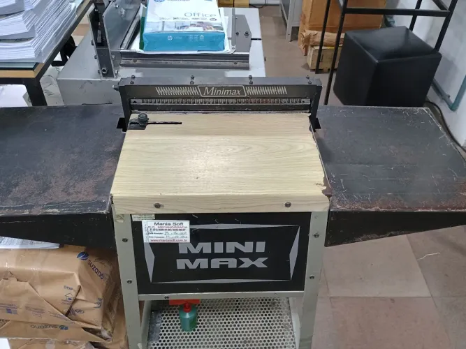 BarbadaEncadernadora Elétrica tel Mini Max