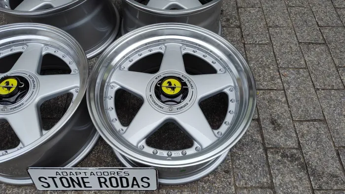 Rodas YKW 7666R aro 17" 5x112/5x120 duas talas