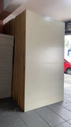 COMPRA E VENDA DE DIVISÓRIAS EUCATEX USADAS 