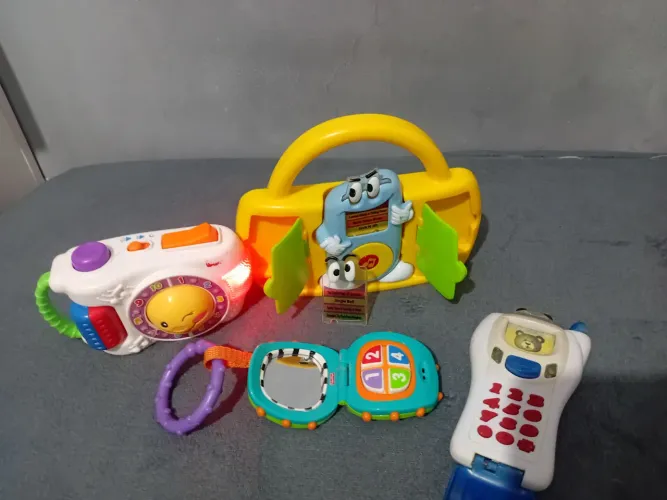 Kit de Brinquedos Musicais e Interativos para Bebês