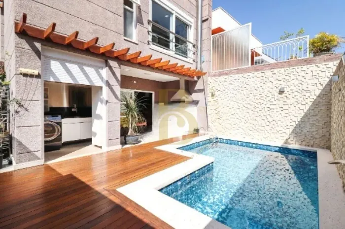 Casa a venda em Chácara Monte Alegre, com 175 m² - Alto padrão!