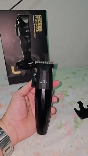 Máquina de cortar cabelo Jrl onyx 