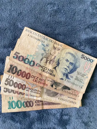Cédulas antigas de cruzeiros