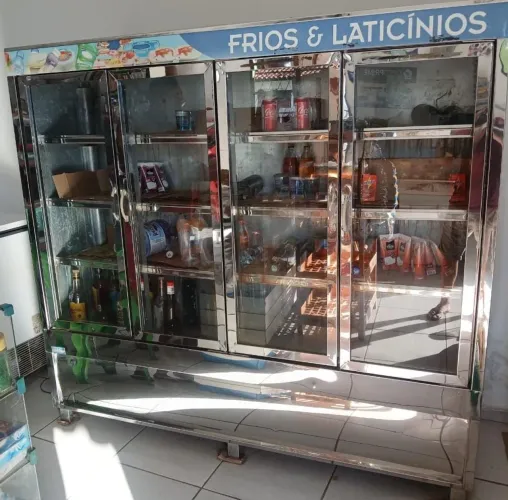 EXPOSITOR FRIO