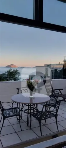 Cobertura Duplex no Arpoador Vista Mar Deslumbrante e Eterna