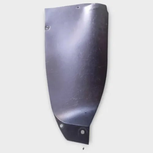 Capa protetora Radiador Volkswagen Gol Parati Saveiro 1995 a 2014