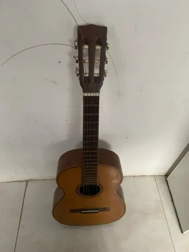 Violão antigo Giannini
