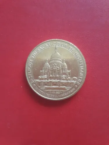 Medalha Basílica do Sagrado Coração Montmartre (França - Paris)