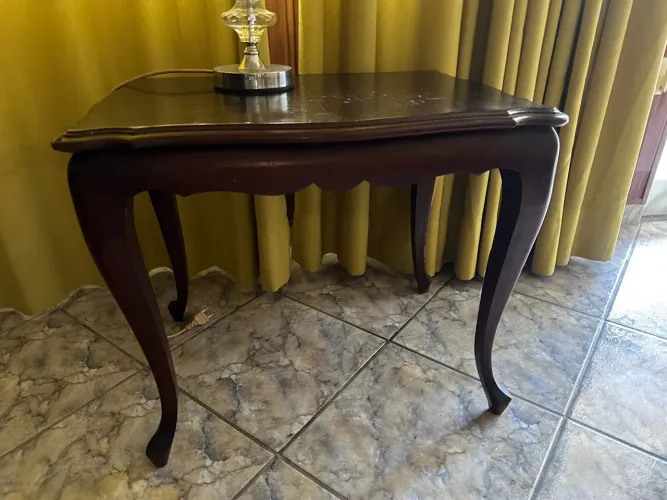 Mesa lateral  chippendale Jacarandá Maciço antiga 