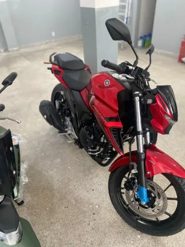 FZ25 CONNECTED - QUEIMA DE ESTOQUE!