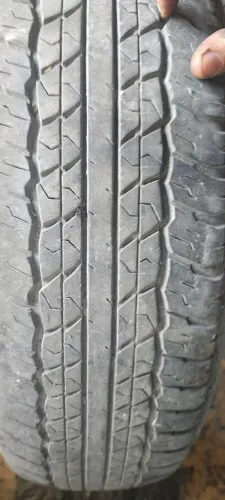 Pneu 225/70R 17 (unidade)
