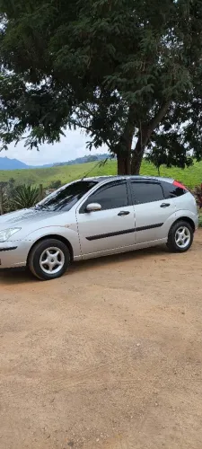 Ford Focus 1.6 S/se/se Plus Flex 8v/16v 5P 2009