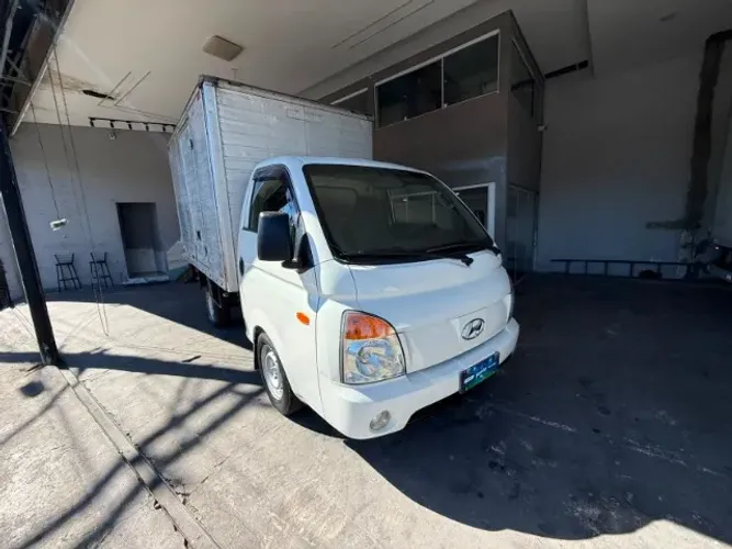 HYUNDAI HR BAÚ