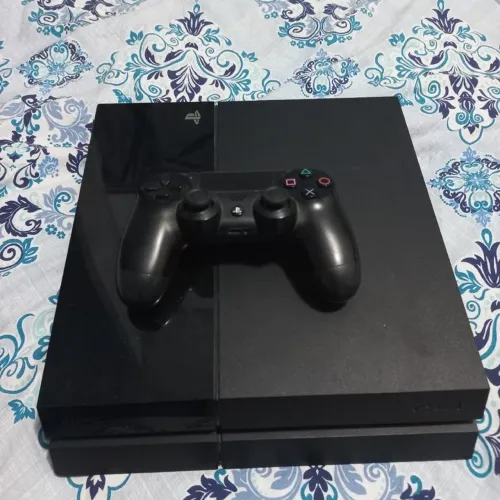 PS4 + TV