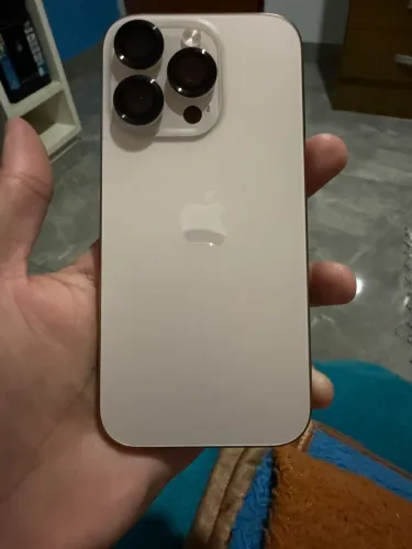 Iphone 16 Pro 256Gb Desert