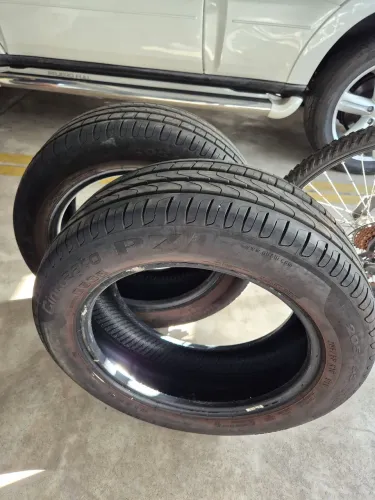 Kit Pneu Cinturato Pirelli Aro 16 205 55 Semi Novo.