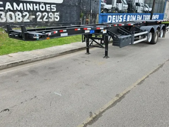 Carreta Porta Container Ibiporã Ano 2026 0km Pronta entrega 12 locks c/ plataforma s/pneu
