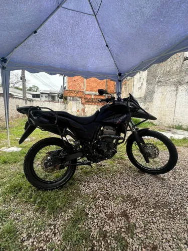 XRE 300 2010