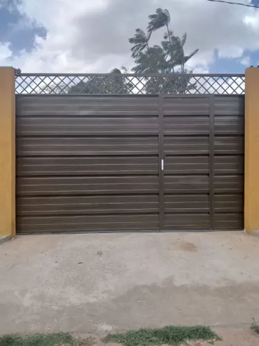 Portão de garagem - Metalon galvanizado