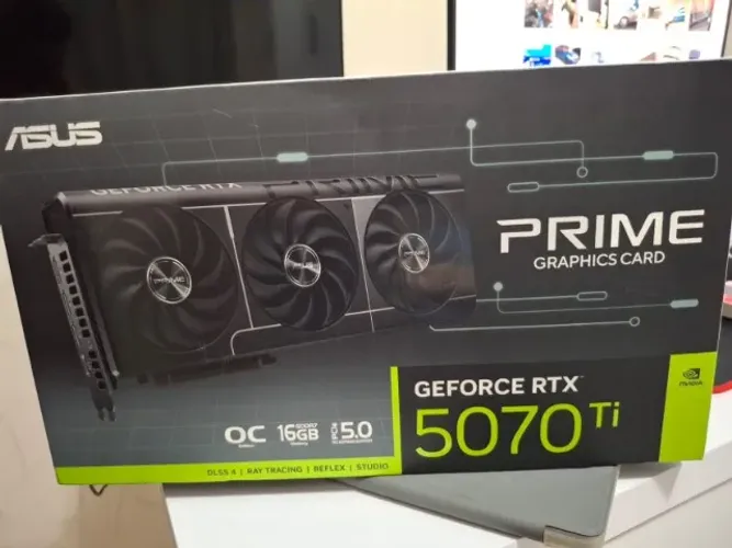 Placa de vídeo RTX 5070 Ti 16GB