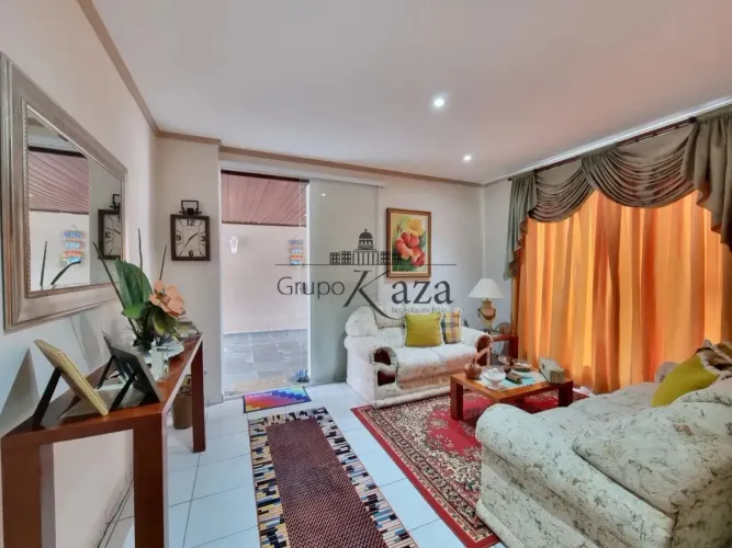Oportunidade - Casa Comercial e Residencial - Palmeiras de São José - 625m².