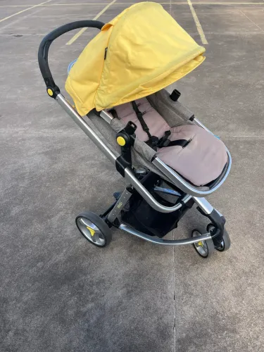 Carrinho de bebê 
