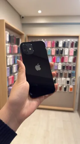 iPhone 12 128GB Preto Seminovo 71% - Retire em loja física na Savassi
