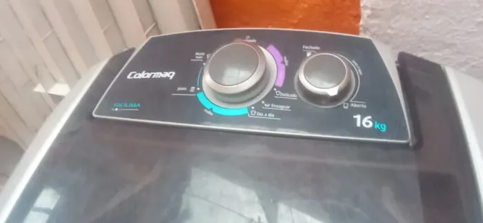 Vendo por 290.00 pois está funcionando mas as vezes fica de vagar pode ser fiapo dentro.