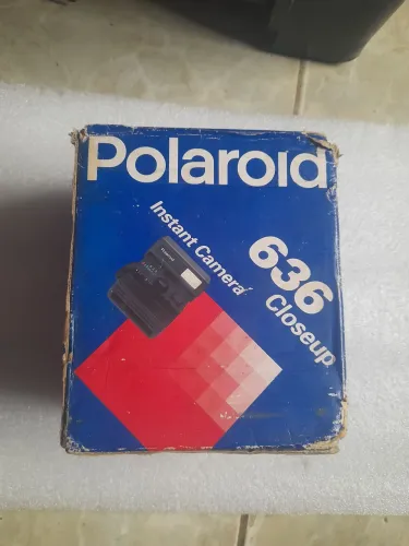 CAMERA POLAROID 636