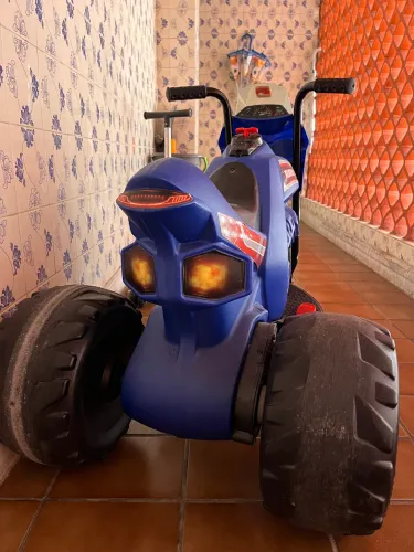 Moto Eletrica infantil BANDEIRANTES