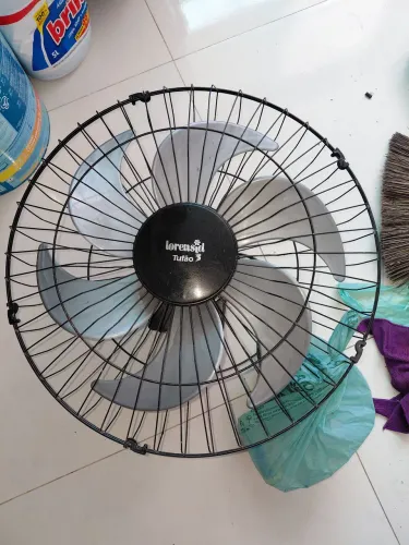Ventilador de parede tufão