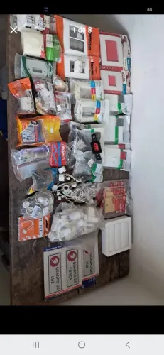 Lote de materiais elétricos ( Somente Retira)