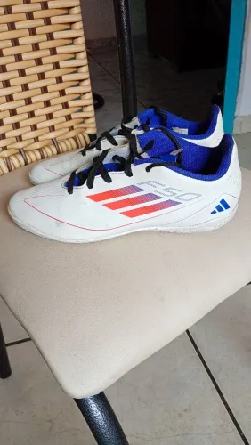 Chuteira futsal