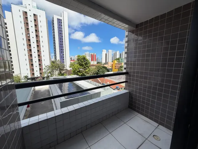 Imóvel para venda tem 70 m com 3 quartos , 1 suíte Casa Amarela - Recife - PE