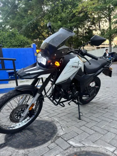 VENDO MOTO REVISADA BARATA DOC OK