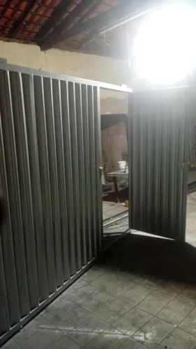 Portão galvanizado 1.250/ * Tiago